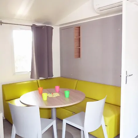 Кемпінг La Bergerie 3*