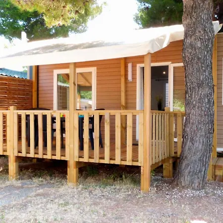 La Bergerie Kamp alanı